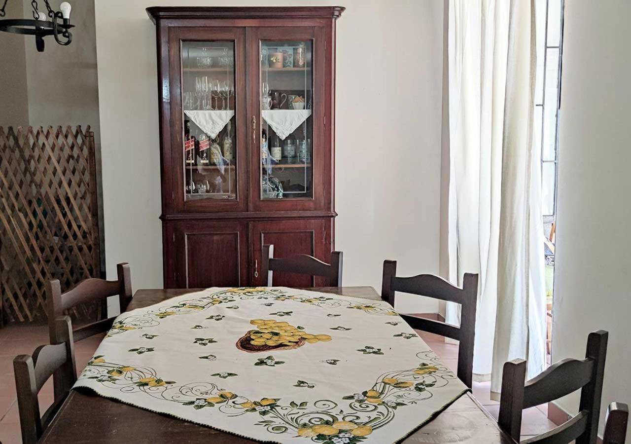 Peri Peri Etna Guest House Montargano Bagian luar foto